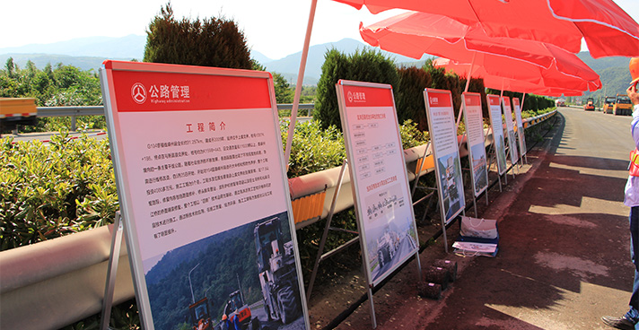 1736218725.jpg 2015081815140421.jpg